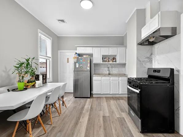 51 Prospect Avenue image 5 of 48