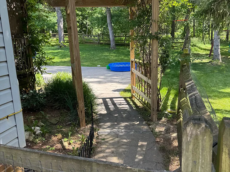 1675 W Commonwealth Dr — Photo 18