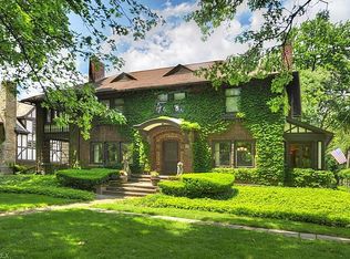 2444 Coventry Rd, Cleveland Heights, OH 44118