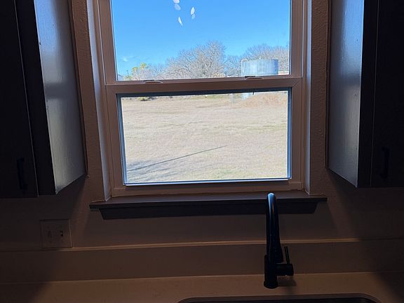 4th image of 7300 Comanche Trl APT 3