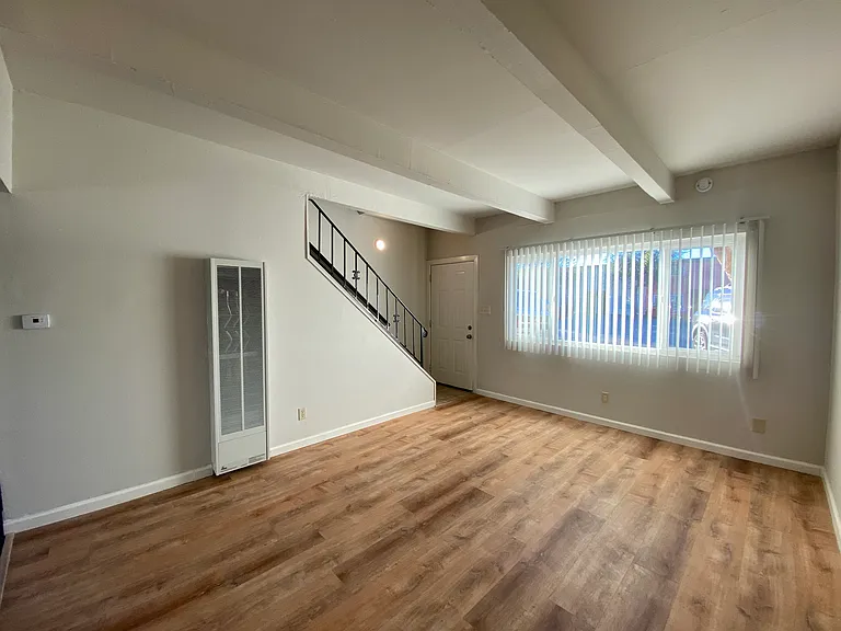 Casa de Luna Townhomes — Photo 27