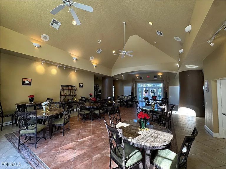 11500 Villa Grand #316 — Photo 26