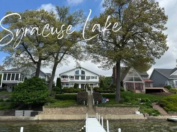 1159 E Northshore Dr, Syracuse, IN 46567