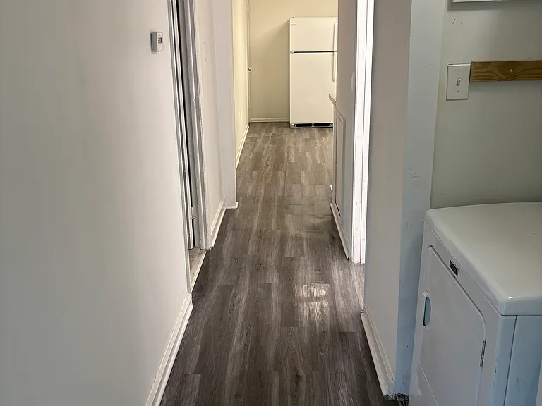 159 Cross Keys Rd #E — Photo 12