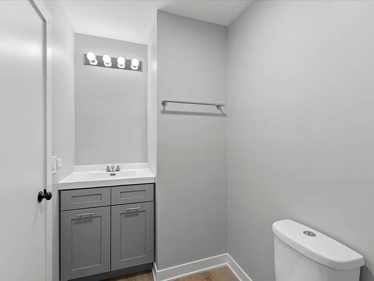 1000 Orchard Luxury Apartments — Photo 53