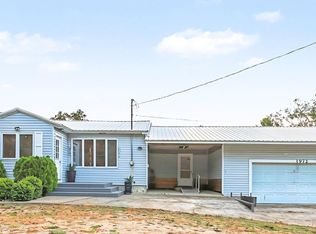 1972 S Maple Island Rd, Muskegon, MI 49442