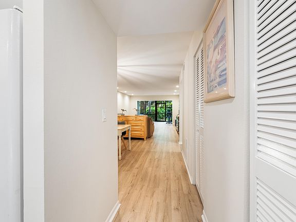 5th image of 1628 Boathouse Cir #111-1