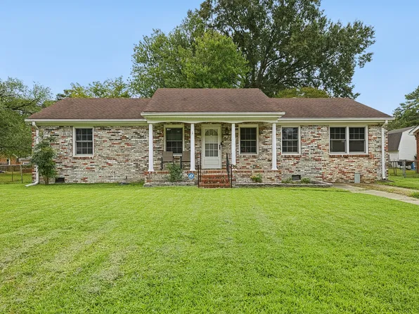 4821 Orleans Dr, Portsmouth, VA 23703