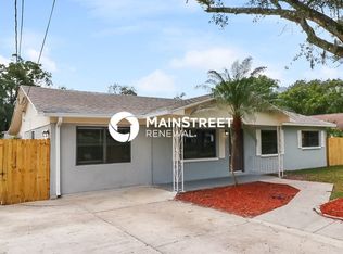8911 Navajo Ave, Tampa, FL 33637