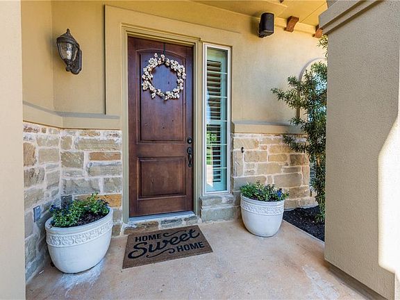 3rd image of 311 Enchanted Hilltop Way
