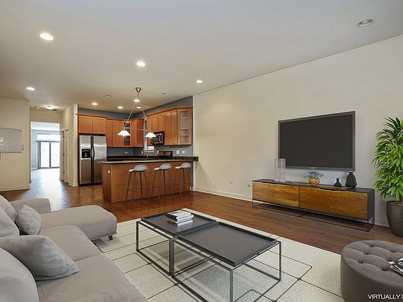 4th image of 4821 S Saint Lawrence Ave #1