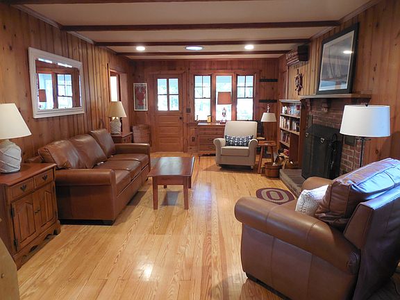 5th image of 1 Whippoorwill Ln