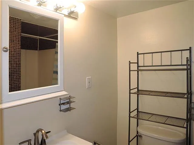 7204 Hickory St #A — Photo 9