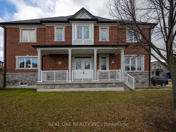 1136 Cenotaph Blvd, Newmarket, ON L3X 0A7