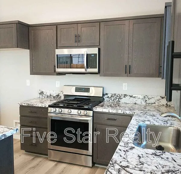 5673 Mericrest Way — Photo 5