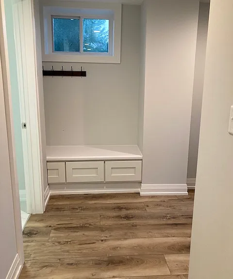 entryway/foyer