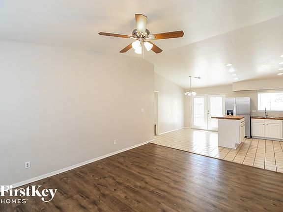3rd image of 8037 E Idaho Ave