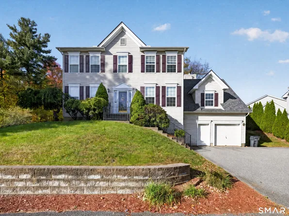 25 Auburn Way, Torrington, CT 06790