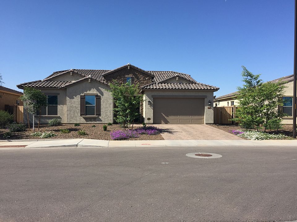 1st image of 3869 E Cassia Ln