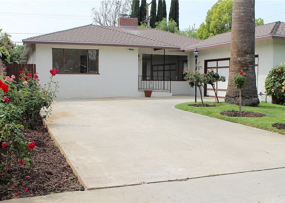 1st image of 5651 Mammoth Ave