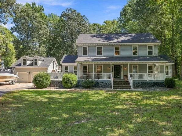 609 Fairfield Dr, Chesapeake, VA 23322