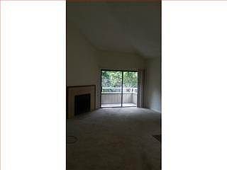 4th image of 1780 Braddock Ct