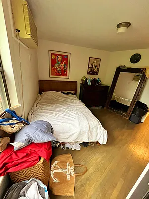 Rented by Point NYC | media 20