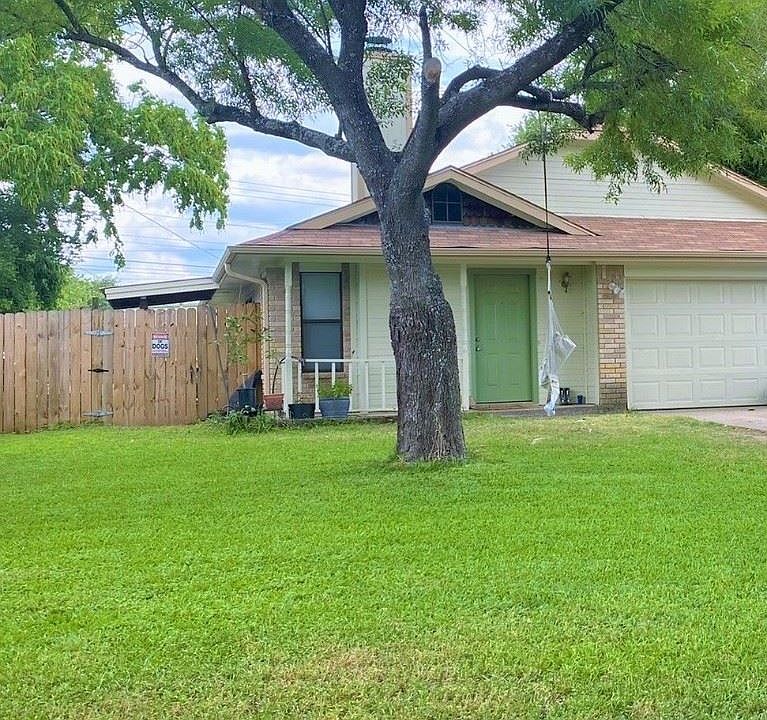 1st image of 1112 Buttercup Cir
