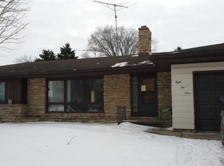 823 E Brown St, Waupun, WI 53963
