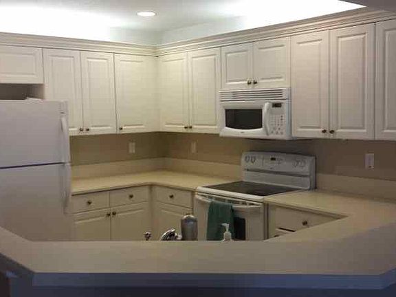 2nd image of 411 Yellow Tail Ln