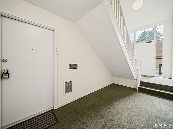 2nd image of 489 Heritage Village #C