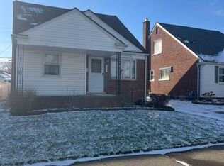 15587 Hanfor Ave, Allen Park, MI 48101