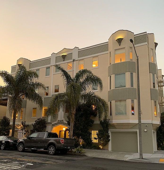 Beautiful Corner Building 