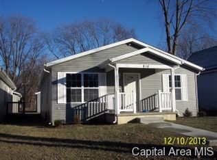 914 S 14th St, Springfield, IL 62703