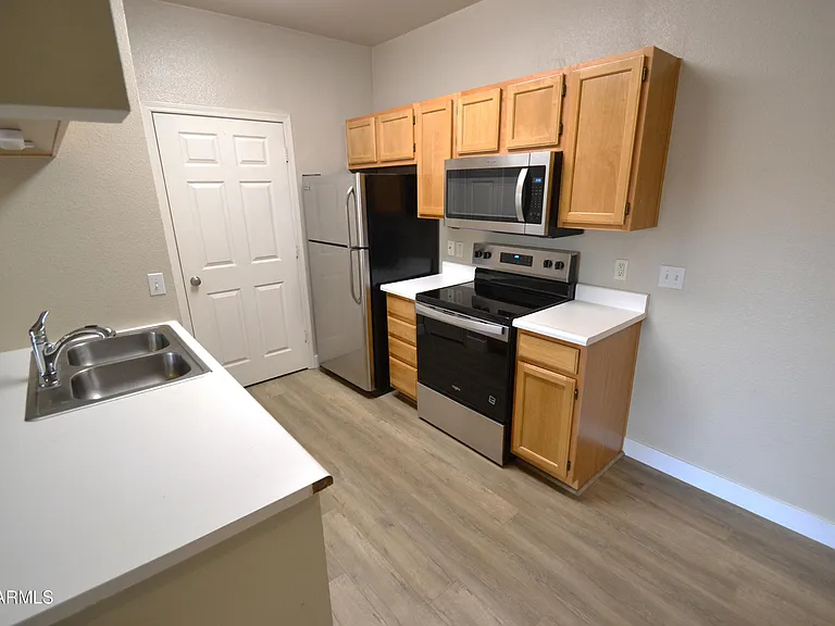 5401 E Van Buren St #2046 — Photo 5