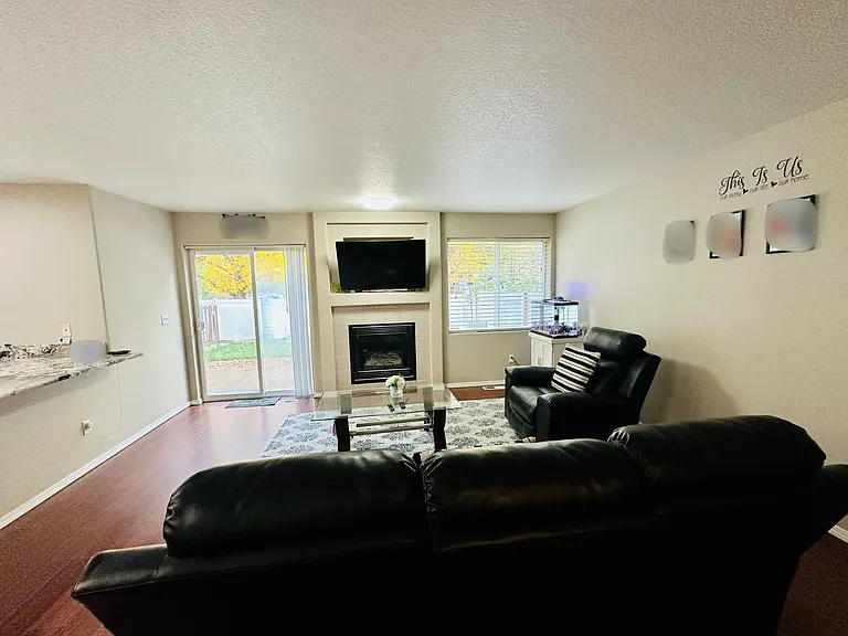 5216 NE Schoeler Cir — Photo 4