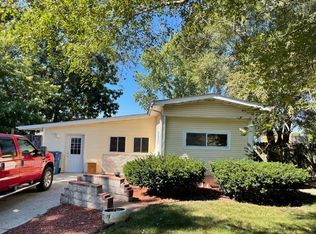 4854 E 994 N, Demotte, IN 46310