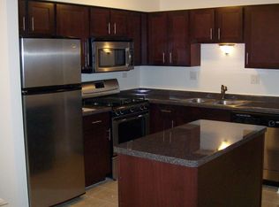 2706 N Buffalo Grove Rd APT 107, Arlington Heights, IL 60004