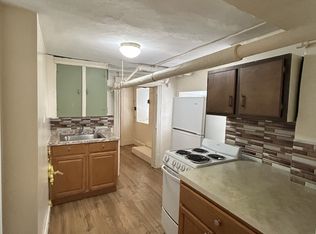 827 Pleasant St, Worcester, MA 01602