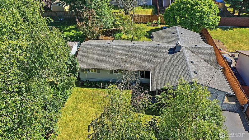 4th image of 5743 39th Avenue SE