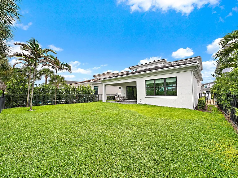 13185 Faberge Place Palm — Photo 29