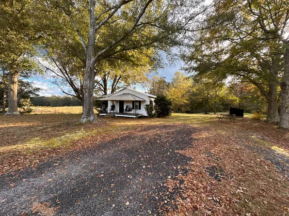 (undisclosed Address), Lula, GA 30554
