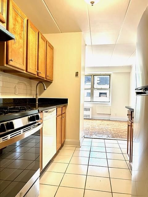 1st image of 35 N 3rd Ave #2K