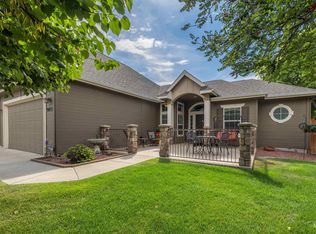 9451 W Pebblestream Dr, Boise, ID 83709