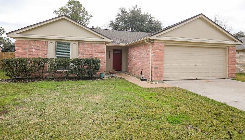 1st image of 3114 E Heatherock Cir