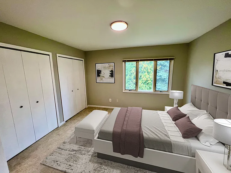 1483 Colony Dr — Photo 11