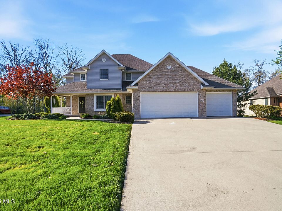 1st image of 1617 Bay Hill Dr