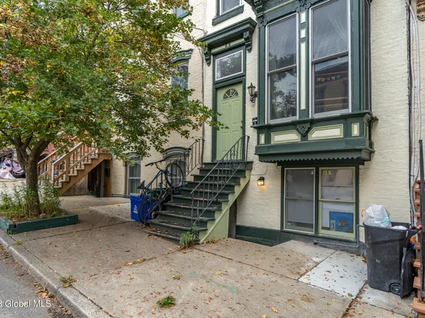 13 Myrtle Avenue, Albany, NY 12202