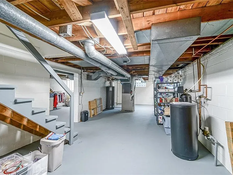 6263 N Washington Blvd — Photo 22