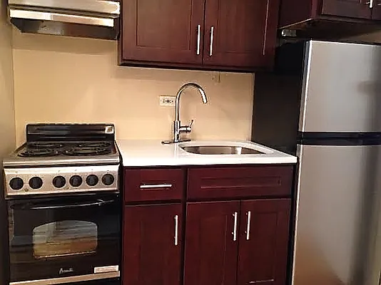 Rented by Mason Group LLC | media 8